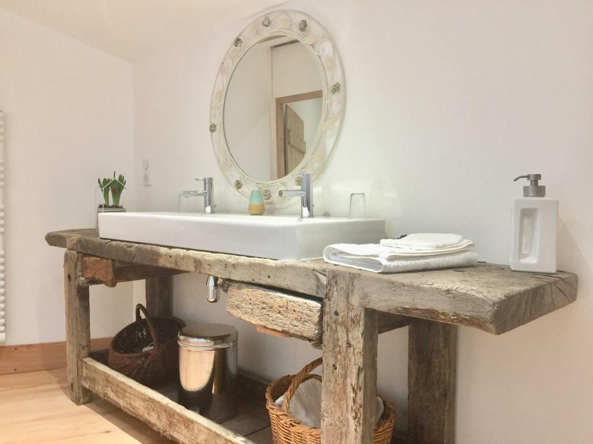 Magnificent Renovated Farmhouse - 10 Min A7 - Appartement Anneyron Buitenkant foto